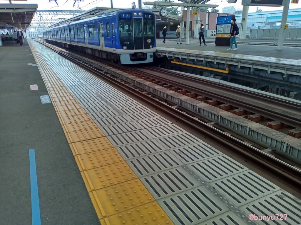 阪神甲子園駅構内