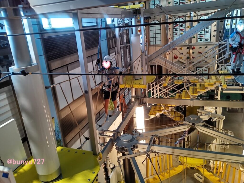 キッザニア福岡配電体験中